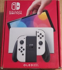 Nintendo Switch Oled + 2 jeux + Manette Switch Pro + Pochette de transport