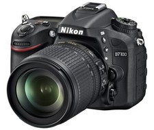 Appareil photo reflex numérique 24,1 mégapixels Nikon D D7100 - Kit noir avec...