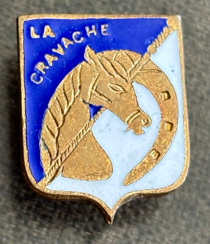 Rare boutonnière pin s - rare, pin’s