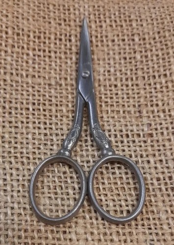 Ancien ciseau modele royal