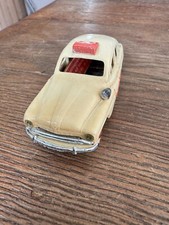 LES MINIATURES DE NOREV FORD VEDETTE AMBULANCE 54 MADE IN FRANCE