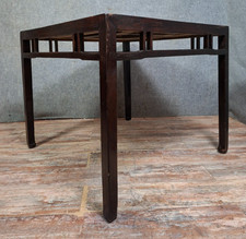 table asiatique ancienne, en