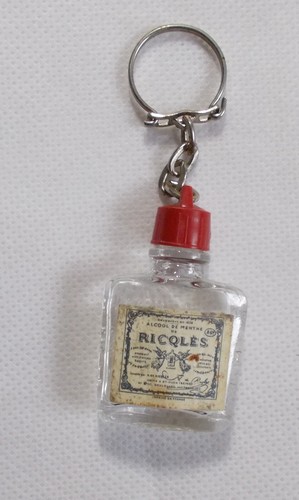 Porte clés bouteille de - -,