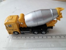 camion divers malaxeur beton modele jaune MX -1
