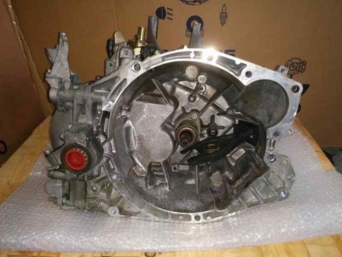 20mb06 boite vitesse peugeot - boite, a