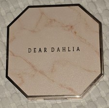 Dear Dahlia – Secret Garden Eyeshadow Palette