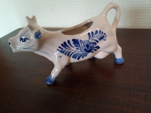 Pot lait forme - lait, en
