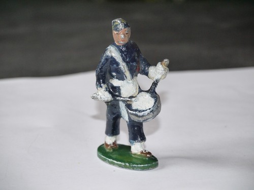 Figurine quiralu chasseur - quiralu, au