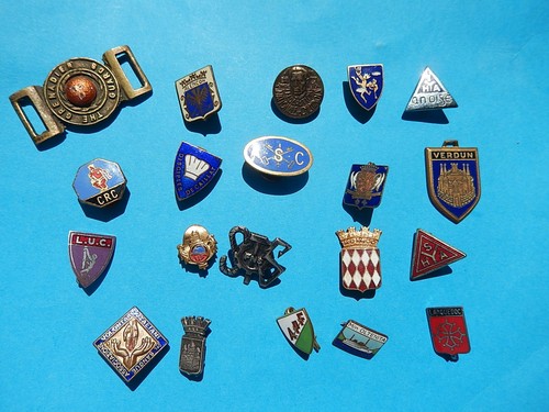 Lot insignes broches civils - lot,