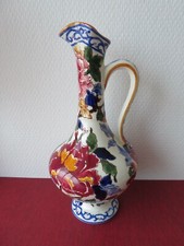 Pichet aiguière en céramique