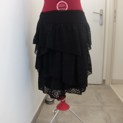 Longue jupe noire volants - noire,