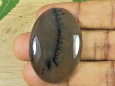 Cabochon de forme ovale de