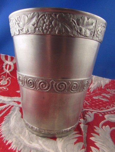 Ancienne timbale etain fin - ancienne,