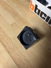 Prise De Courant 220 Volts