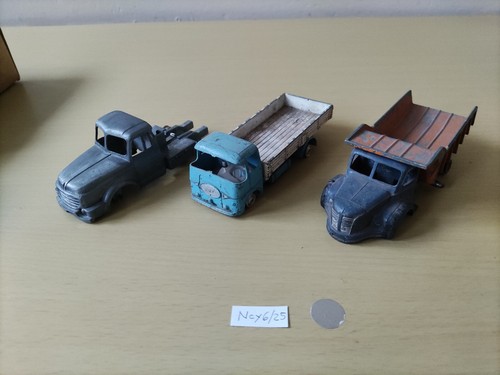 Dinky toys corgi - toys,