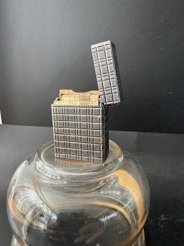 Briquet dupont très - dupont,,