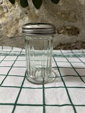 Grande et ancienne saupoudreuse verre et métal   Vintage