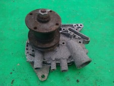 pompe a eau r5 Renault