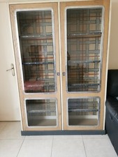 Vitrine Crozatier-Burberry- Beige Hauteur 2m, largeur 1,30m- 37cm profondeur