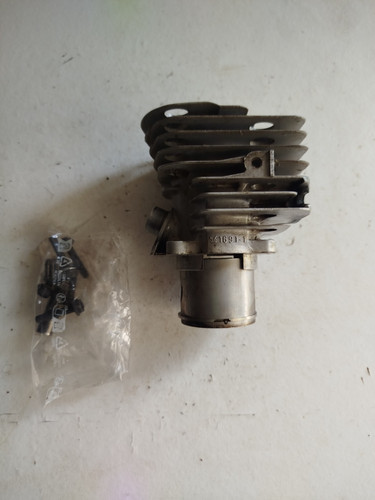 Cylindre piston pour - ,
