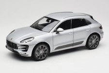 110062504 Porsche Macan Turbo
