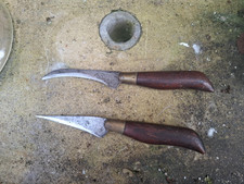 2 Couteau Ancien outil cuir