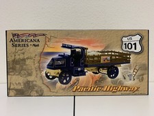 AC BULLDOG STAKE TRUCK MAC