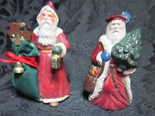 Set 2 Santa Figurines