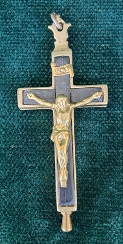 Ancienne grande croix - grande,