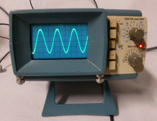 TEKTRONIX 213 DMM oscilloscope vintage