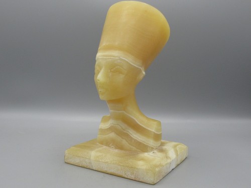 Statuette égyptienne