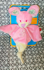 Doudou plat lapin rose trèfle