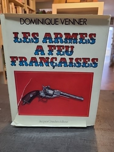 Livre des armes 7 - livre,