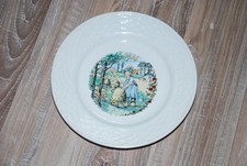 assiette à  A dessert
