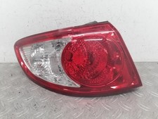 Feu arriere principal gauche