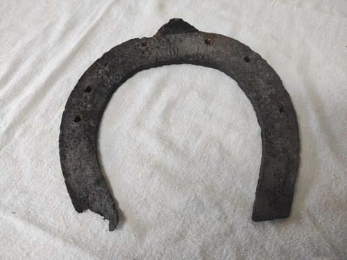 Ancien fer cheval x - 15, 16