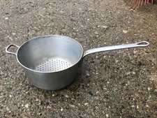 passoire ancienne en alu