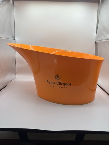 Defective veuve clicquot - defective,