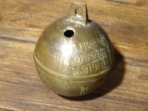 Ancien gros grelot bronze