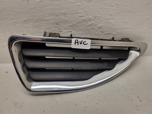 Grille aération avant