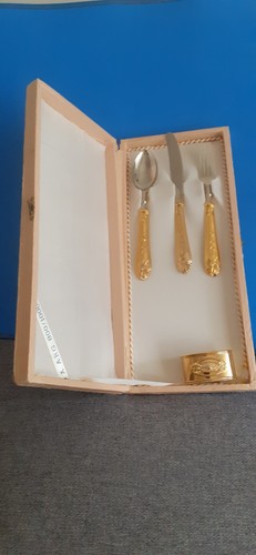 Joli coffret couvert naissance - coffret,