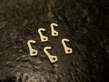 5 Crochets d'isolation moteur