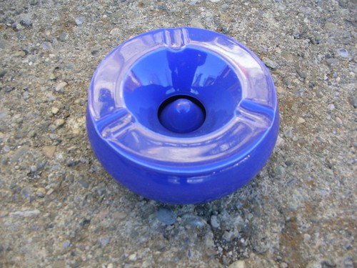 Cendrier céramique bleue - cendrier,
