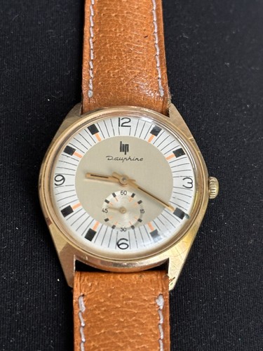 Ancienne montre mecanique - ancienne,