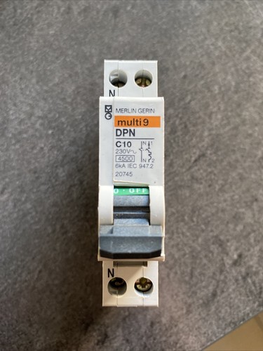 Disjoncteur merlin gerin dpn - merlin,