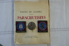 livre Pages de Gloire des Parachutistes insignes et patch 25° DP et 11° numéroté