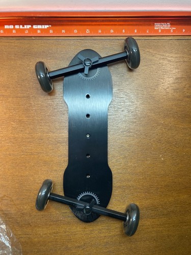 Steerable table top dolly - top,