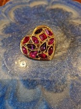 Authentique Broche/pin's Coeur De Yves Saint Laurent Vintage 