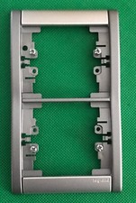 82131 legrand sagane plaque double Alumide / Magnésium Prise / Interrupteur NEUF