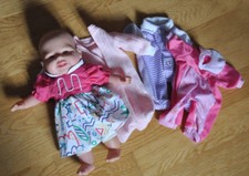 beau lot poupée / poupon